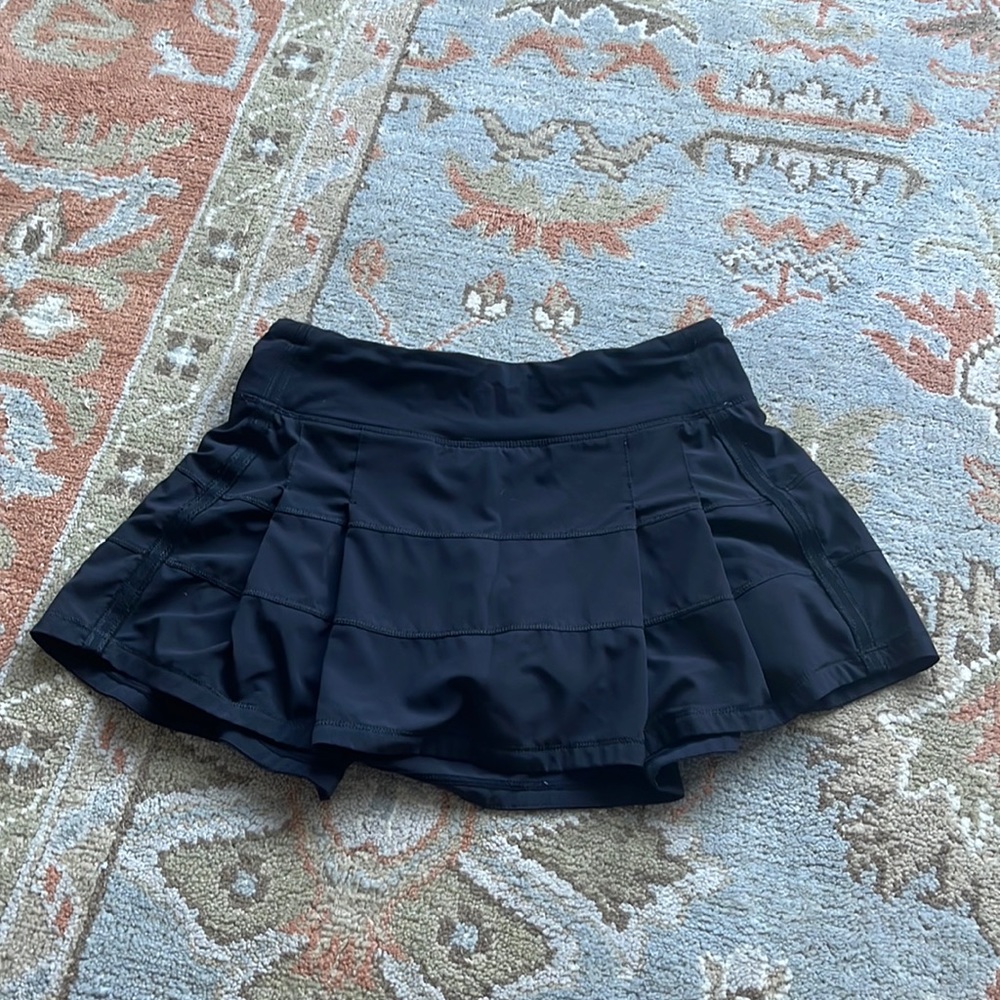 Lululemon pace rival skirt Black size 4